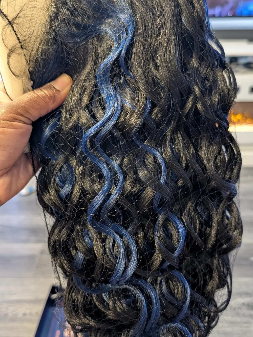 Outre HD Lace Frontal Wig Perfect Hairline Glueless Hand-Tied 13X6 Lace Wig